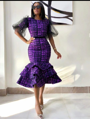 Couleurs et Motifs, Style Personnel, Essence Personnelle, Diversité Vestimentaire, Fierté Culturelle, Célébration de l'Unicité, Individualité,