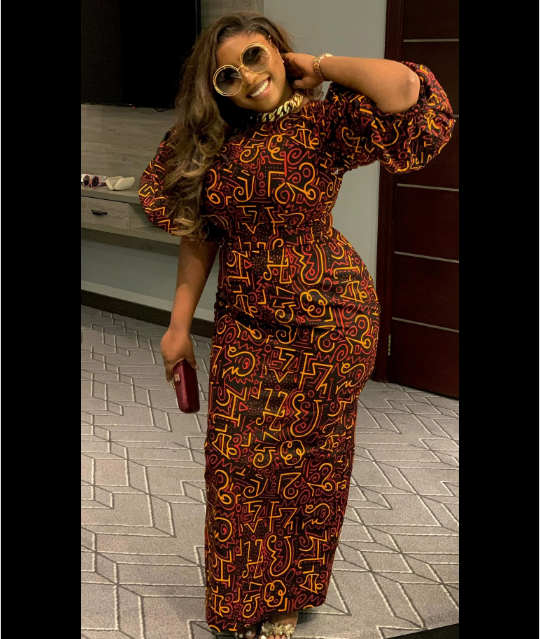 pagne africain, Wax, Ankara, motifs colorés, motifs géométriques, durabilité, qualité, style, personnalité,
